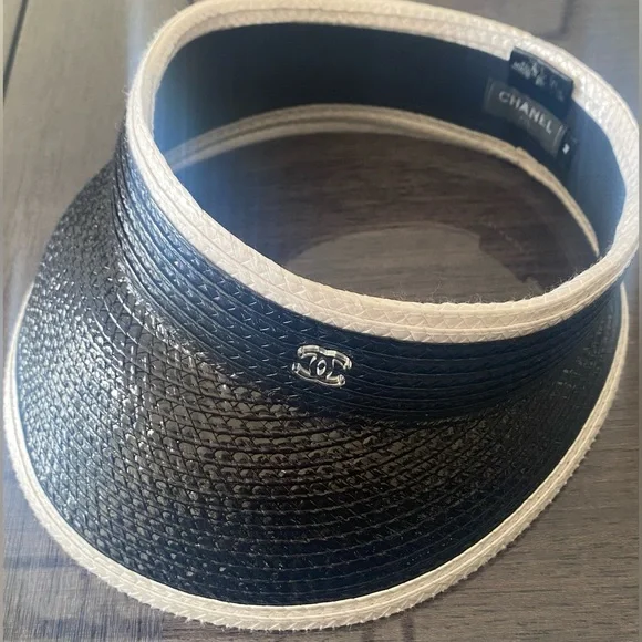 AUTHENTIC CHANEL RAFFIA VISOR Chanel Raffia Visor - Neutrals Hats, Accessories  main image 4